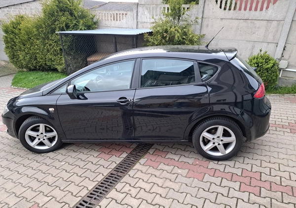 Seat Leon cena 19500 przebieg: 218000, rok produkcji 2012 z Żnin małe 154